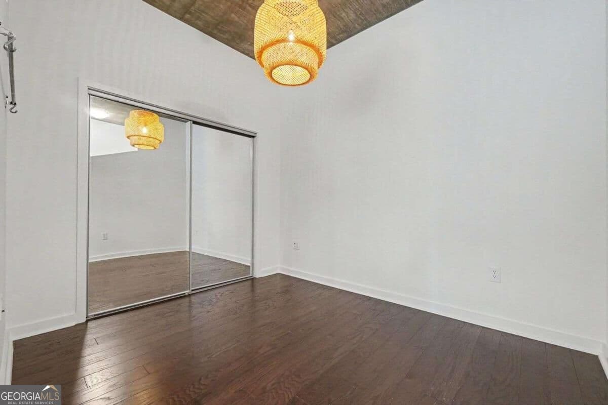 2 bedroom, 2 bathroom, 1,320 sq ft condominium for sale at 855 Peachtree Street 2209, Atlanta, GA 30308 — photo 10