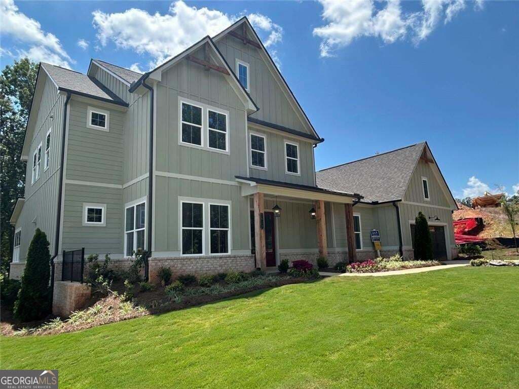 4 bedroom, 3.5 bathroom, 3,933 sq ft single family residence for sale at 1618 Ahaluna Drive, Gainesville, GA 30501 — photo 2