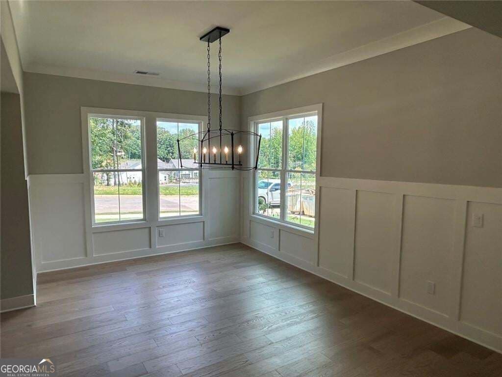 4 bedroom, 3.5 bathroom, 3,933 sq ft single family residence for sale at 1618 Ahaluna Drive, Gainesville, GA 30501 — photo 5