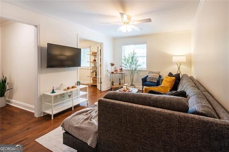 2 bedroom, 1 bathroom, 676 sq ft condominium for sale at 1067 Alta Avenue 20, Atlanta, GA 30307 — photo 5