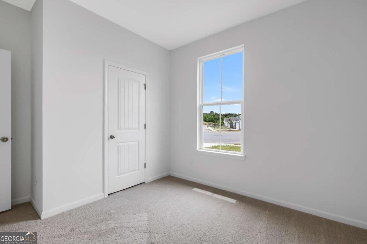 3 bedroom, 2 bathroom single family residence for sale at 174 Sweet Water Lane, Rome, GA 30161 — photo 6