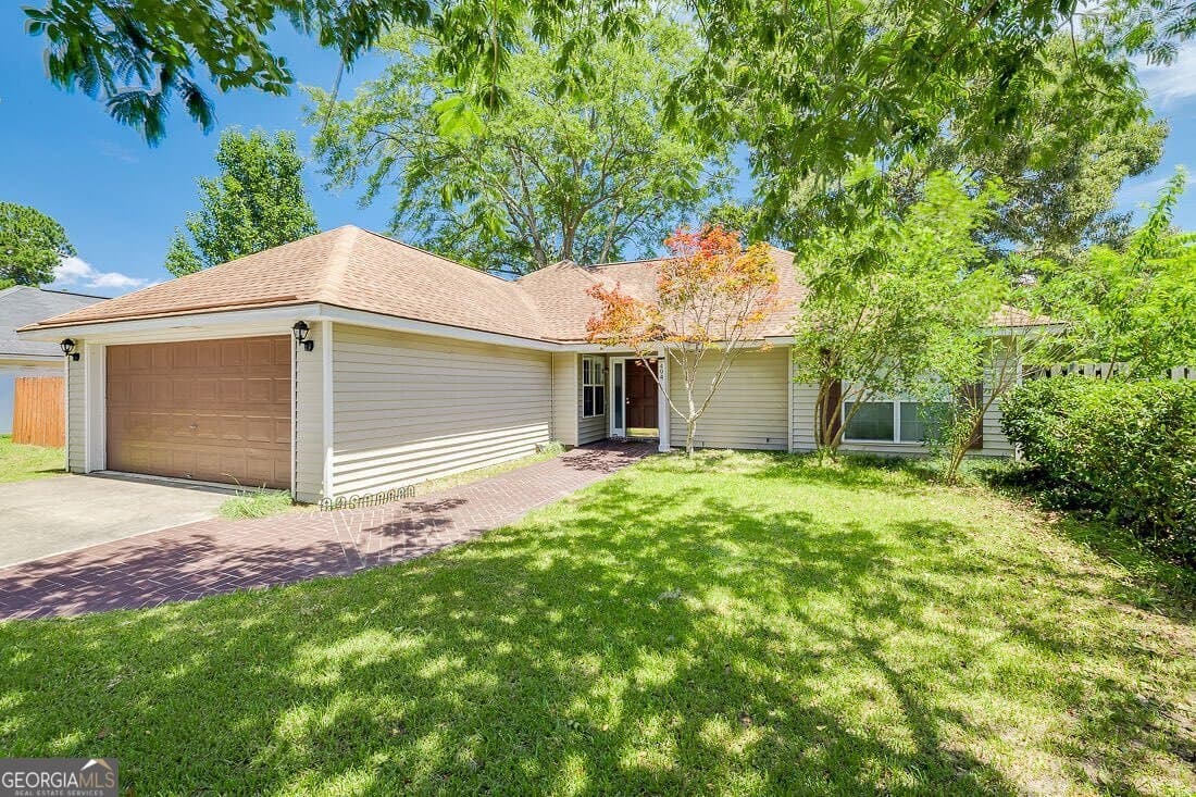 3 bedroom, 2 bathroom, 1,526 sq ft single family residence for sale at 494 Teal Lake Drive, Richmond Hill, GA 31324 — photo 2