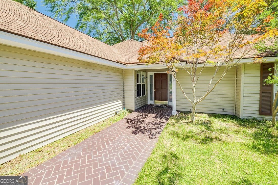 3 bedroom, 2 bathroom, 1,526 sq ft single family residence for sale at 494 Teal Lake Drive, Richmond Hill, GA 31324 — photo 3