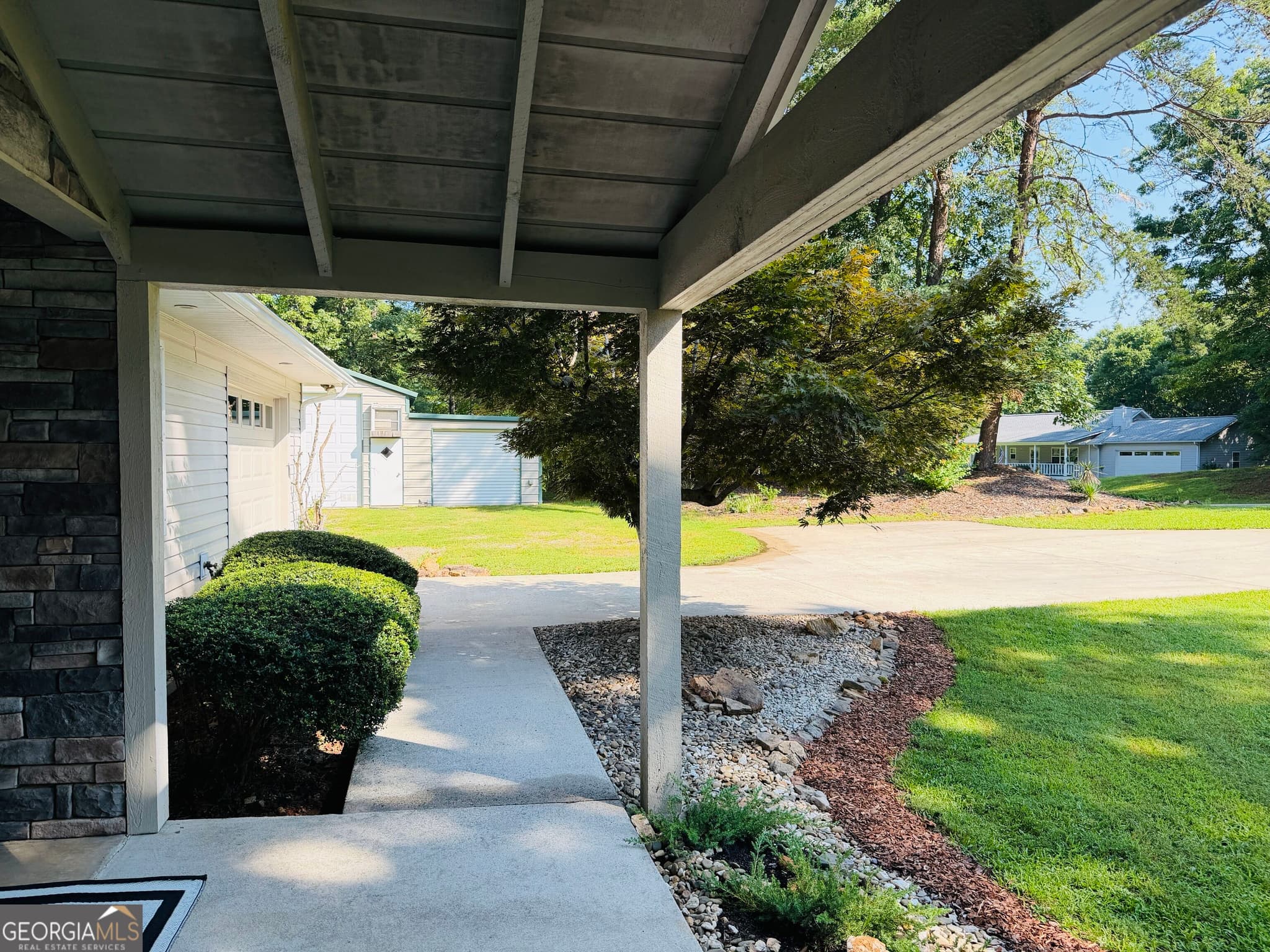 4 bedroom, 3 bathroom, 2,854 sq ft single family residence for sale at 1533 John Smith Road, Blairsville, GA 30512 — photo 6