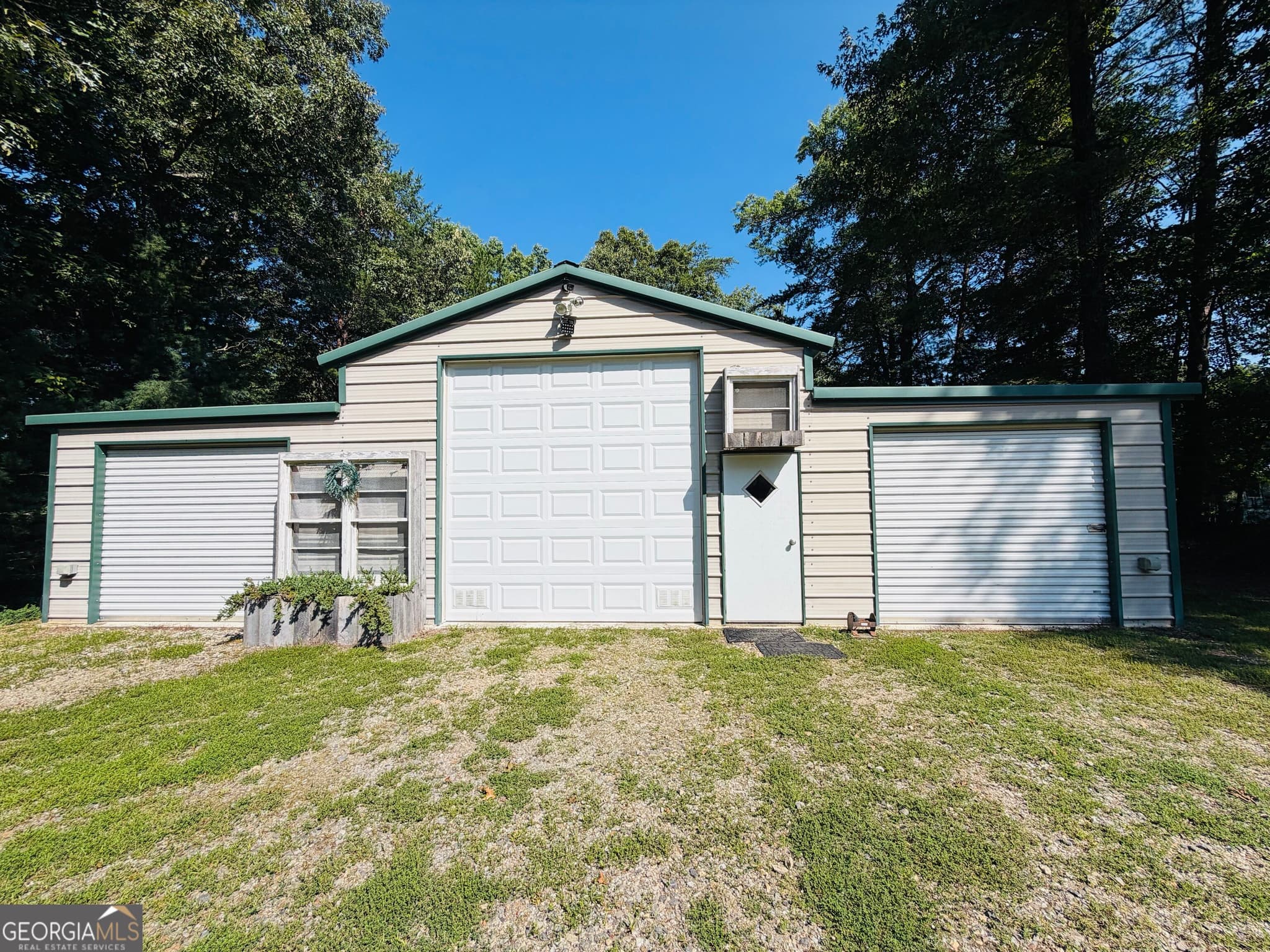 4 bedroom, 3 bathroom, 2,854 sq ft single family residence for sale at 1533 John Smith Road, Blairsville, GA 30512 — photo 3
