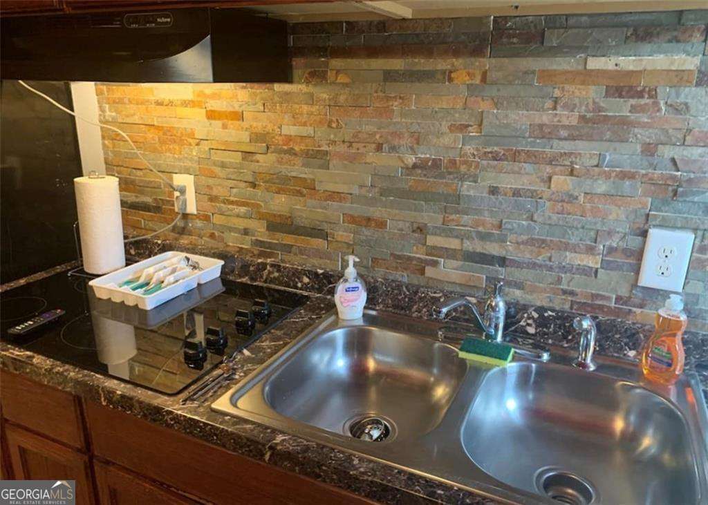 multi family,quadruplex for sale at 570 Thurmond Street, Atlanta, GA 30314 — photo 4