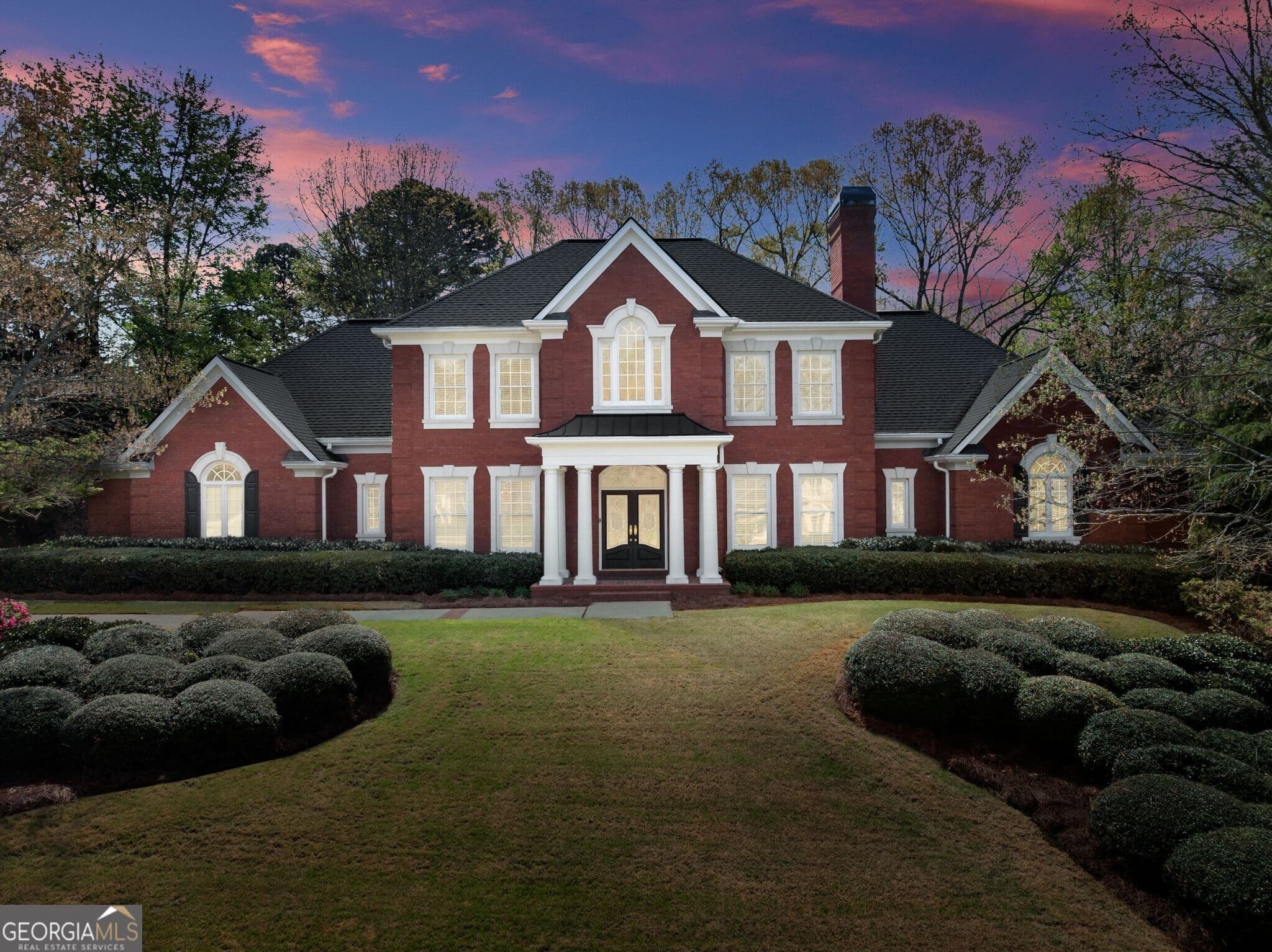 4 bedroom, 4.5 bathroom, 6,999 sq ft single family residence for sale at 2520 Heritage Court, Buford, GA 30518 — photo 2