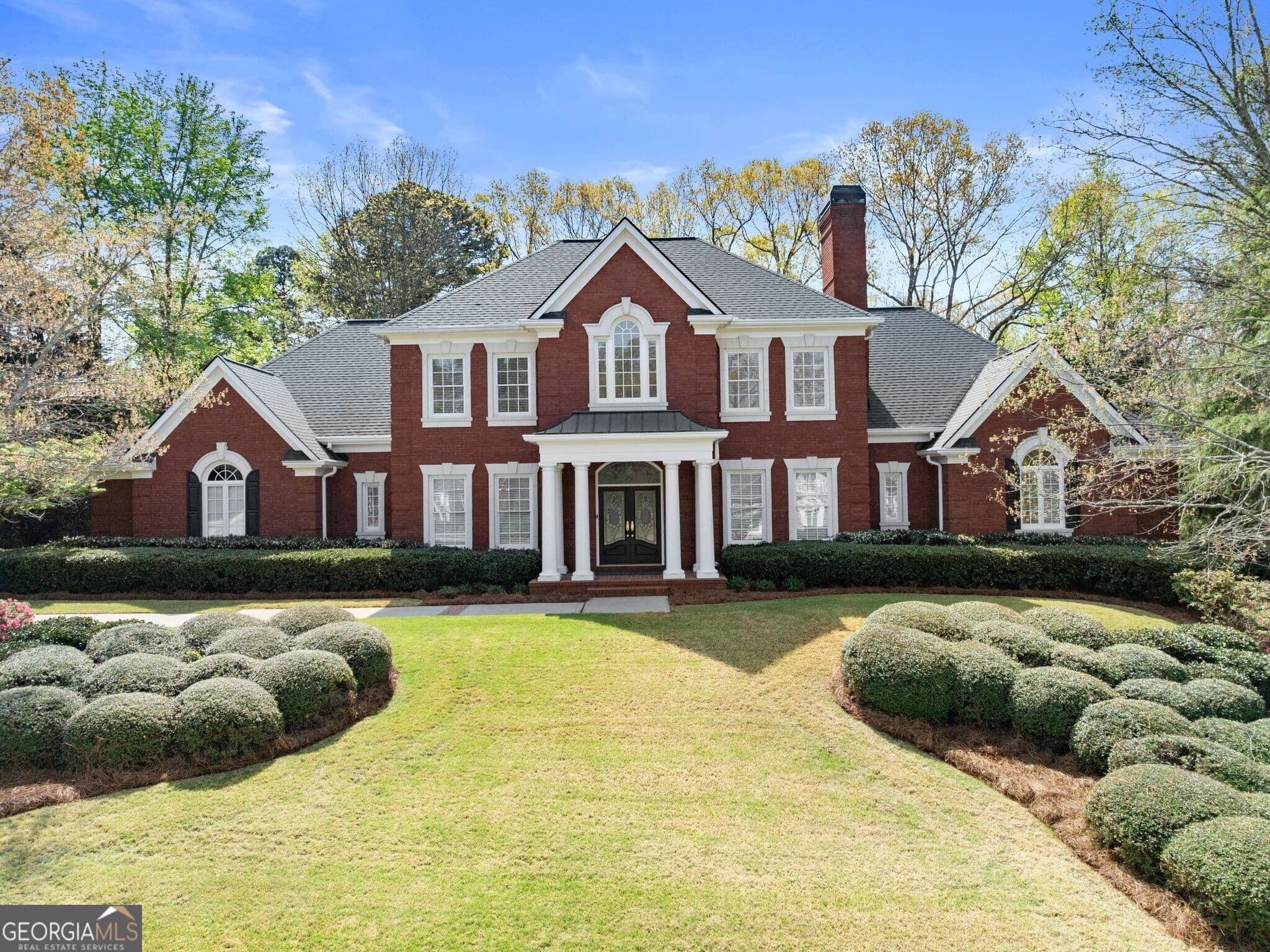 4 bedroom, 4.5 bathroom, 6,999 sq ft single family residence for sale at 2520 Heritage Court, Buford, GA 30518