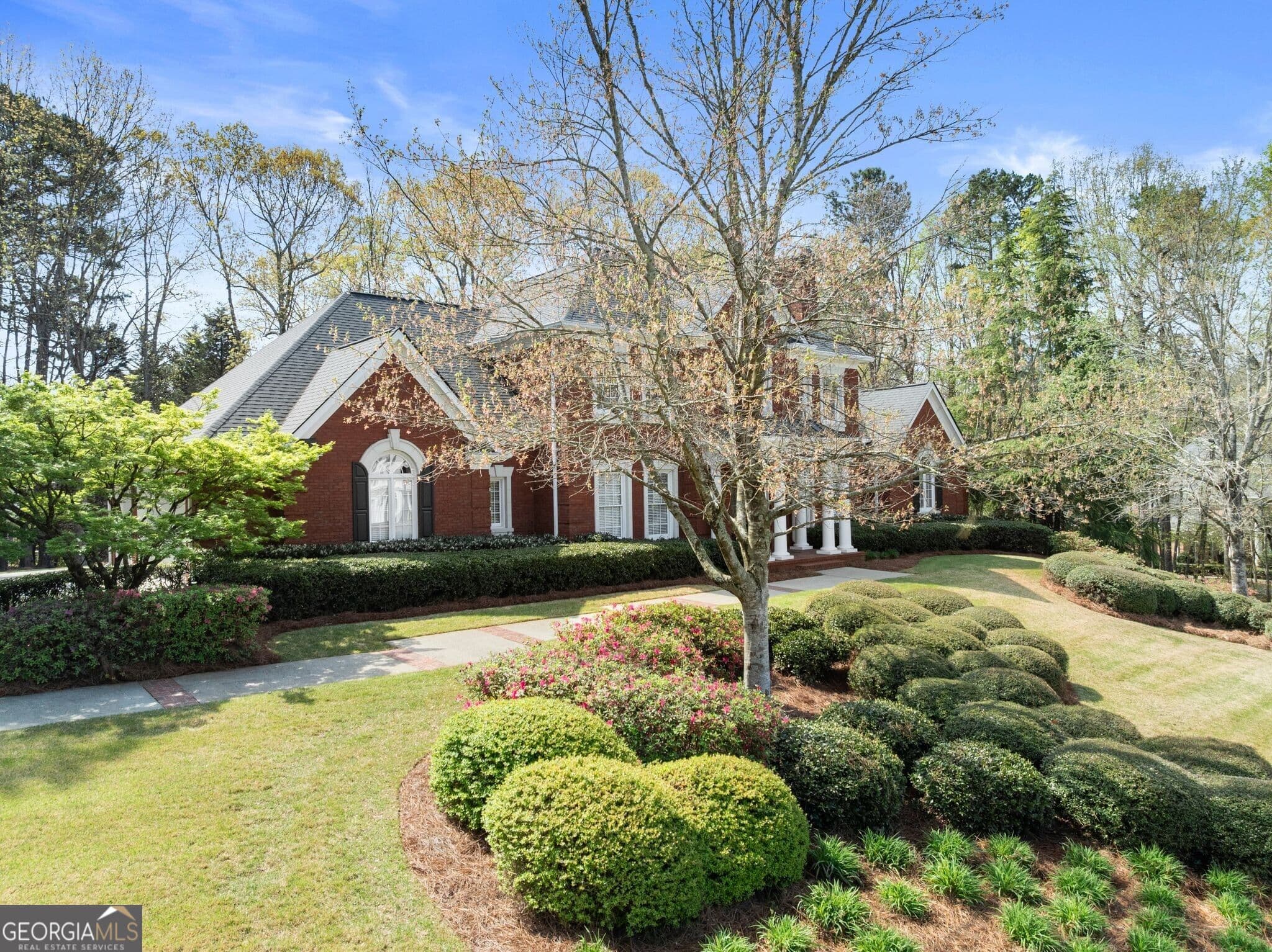 4 bedroom, 4.5 bathroom, 6,999 sq ft single family residence for sale at 2520 Heritage Court, Buford, GA 30518 — photo 10