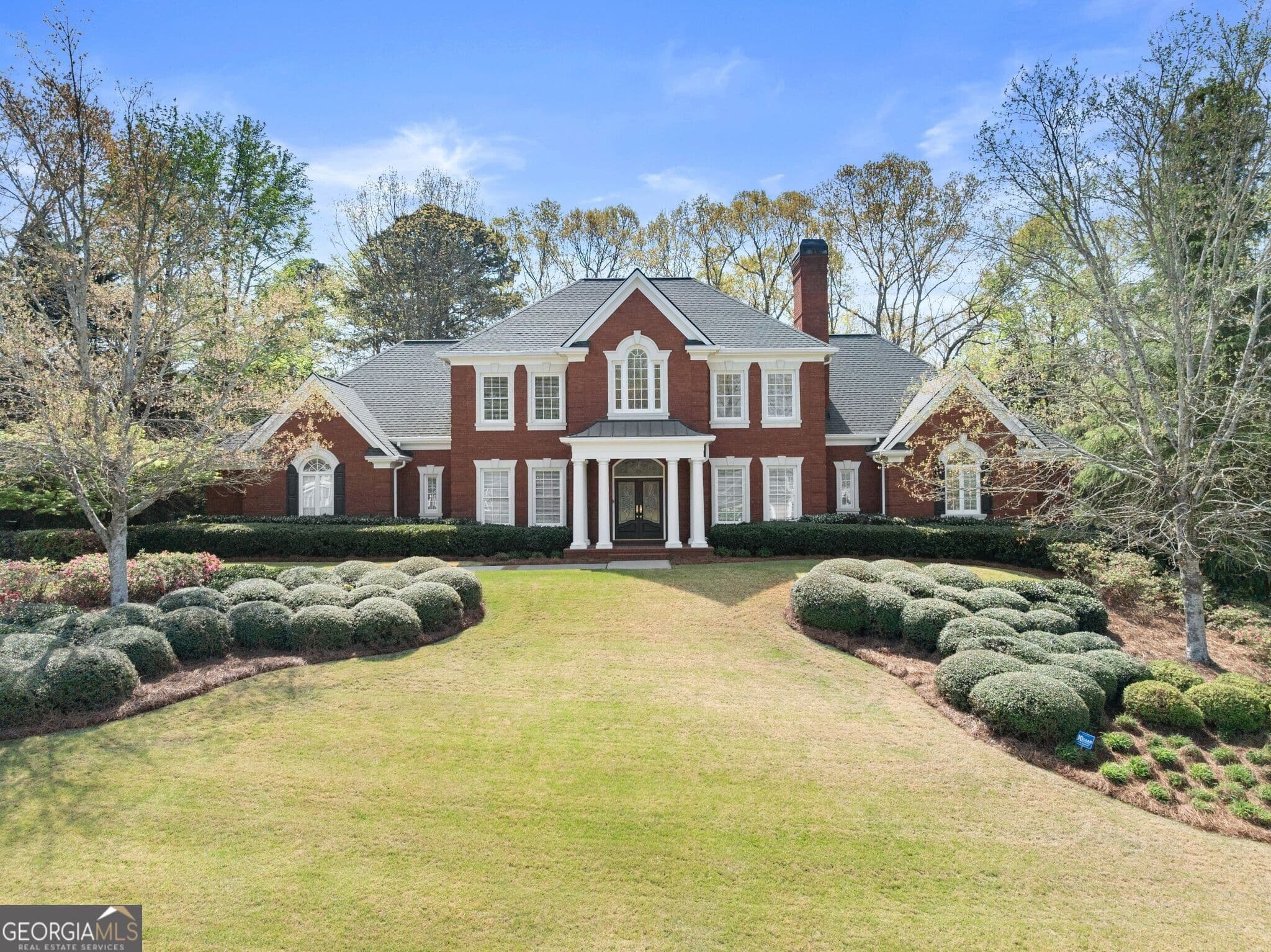 4 bedroom, 4.5 bathroom, 6,999 sq ft single family residence for sale at 2520 Heritage Court, Buford, GA 30518 — photo 8