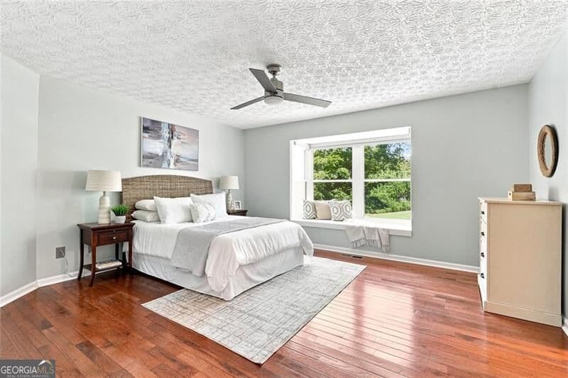 4 bedroom, 3 bathroom, 2,850 sq ft single family residence for sale at 3442 Winter Wood Trace, Marietta, GA 30062 — photo 5