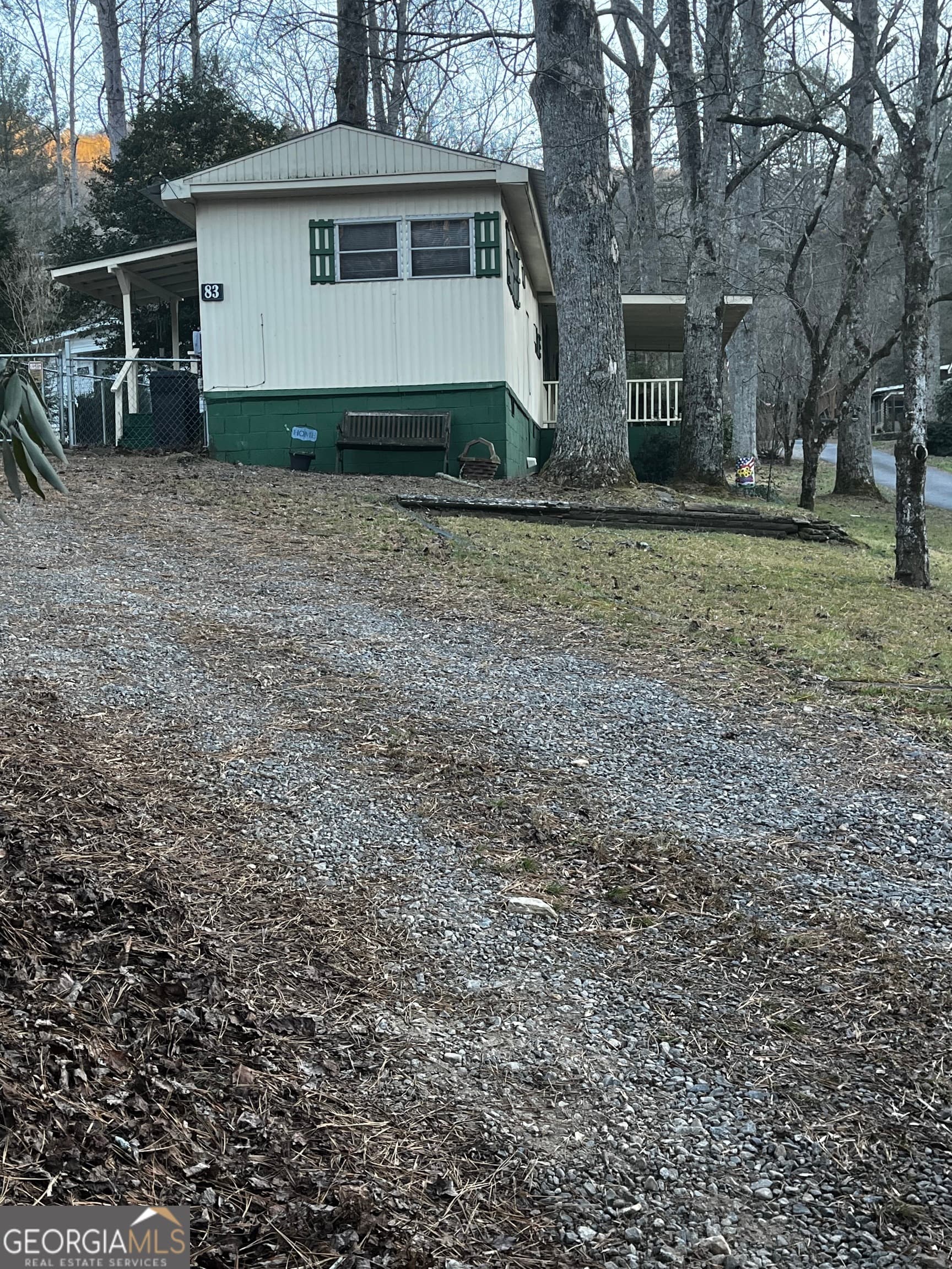 2 bedroom, 1.5 bathroom single family residence for sale at 83 Leisure Woods Lane, Hiawassee, GA 30546 — photo 5