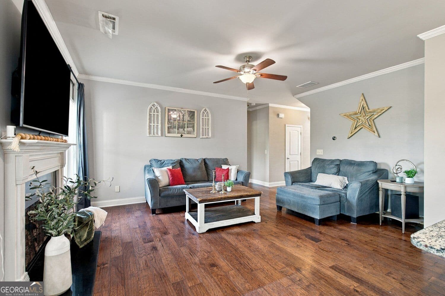 4 bedroom, 3.5 bathroom, 2,258 sq ft single family residence for sale at 45 Oakley Way, Dallas, GA 30132 — photo 6