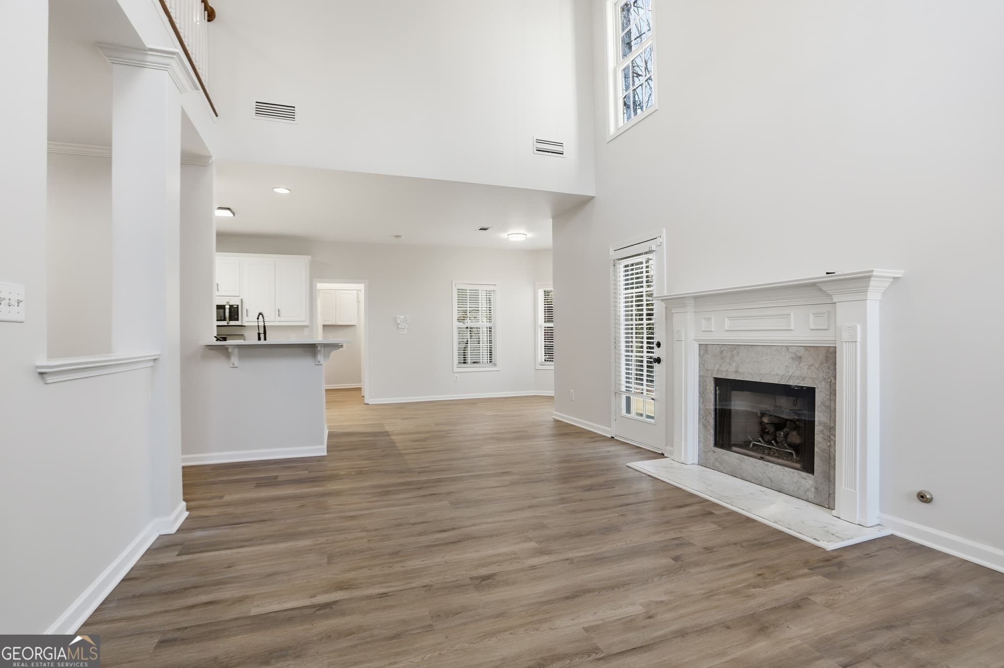 4 bedroom, 2.5 bathroom, 2,730 sq ft single family residence for sale at 1210 Arthur Court, Lawrenceville, GA 30043 — photo 4