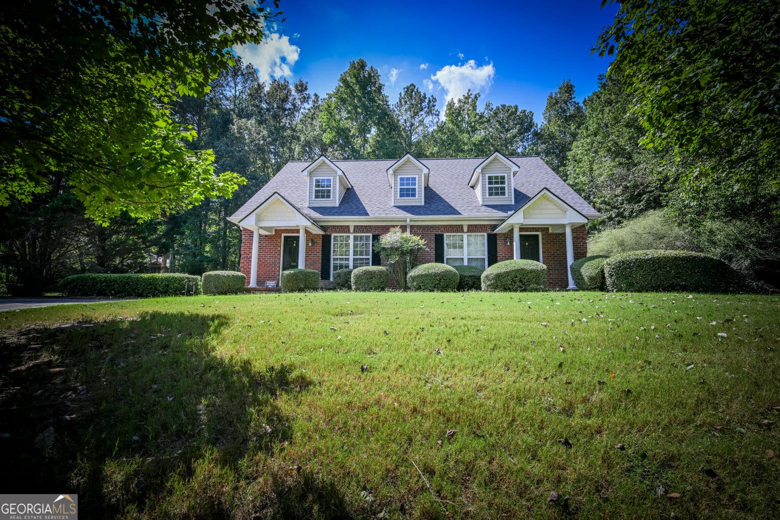 2 bedroom, 2 bathroom, 1,254 sq ft condominium for sale at 1021 Dash Drive, Bogart, GA 30622 — photo 2