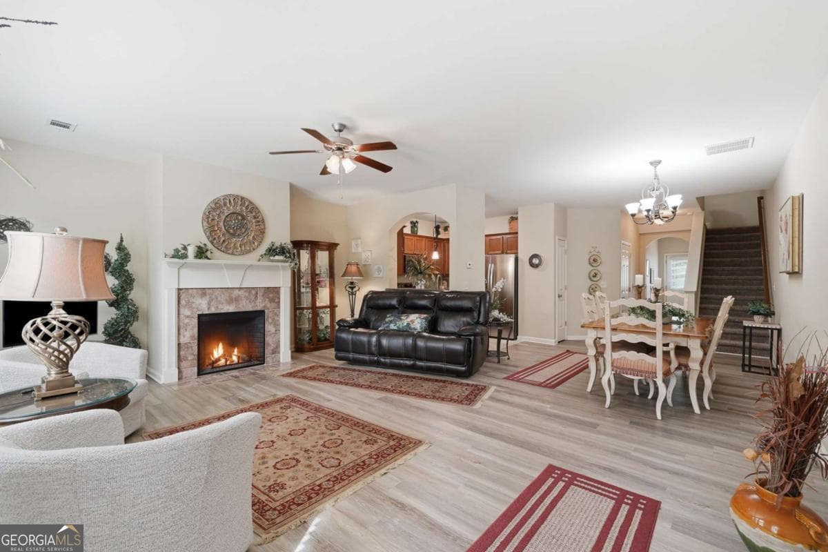 3 bedroom, 2.5 bathroom, 1,832 sq ft townhouse for sale at 608 Myers Gate Road 608, Ball Ground, GA 30107 — photo 8