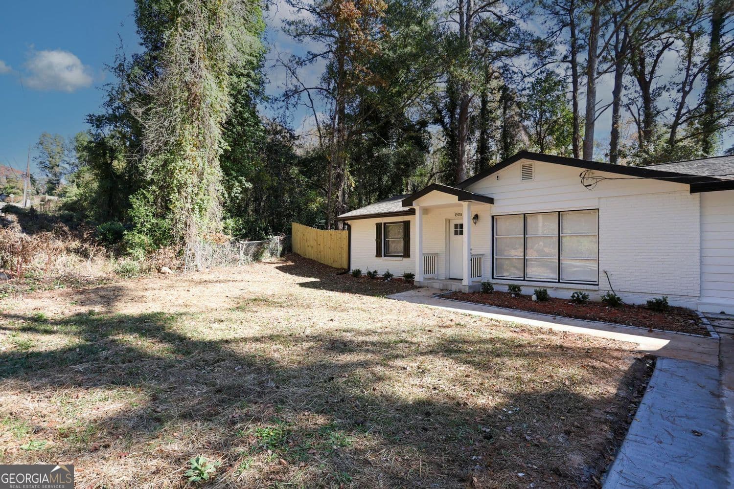 3 bedroom, 2 bathroom, 1,159 sq ft single family residence for rent at 1508 Peachcrest Road, Decatur, GA 30032 for $1,795 a month — photo 2