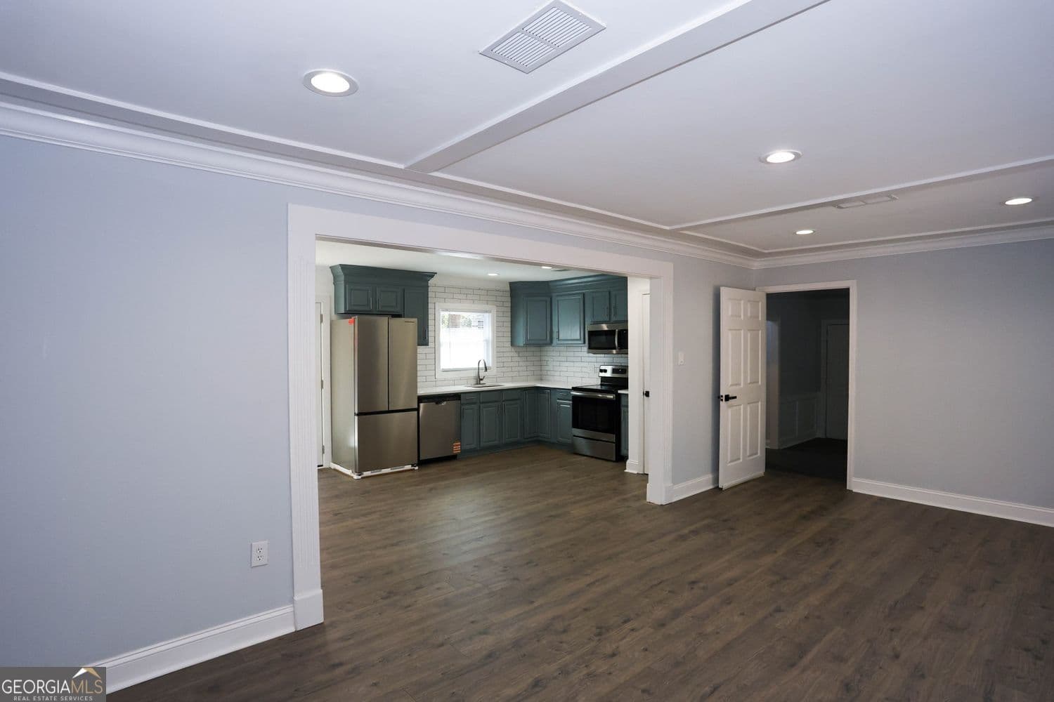3 bedroom, 2 bathroom, 1,159 sq ft single family residence for rent at 1508 Peachcrest Road, Decatur, GA 30032 for $1,795 a month — photo 6