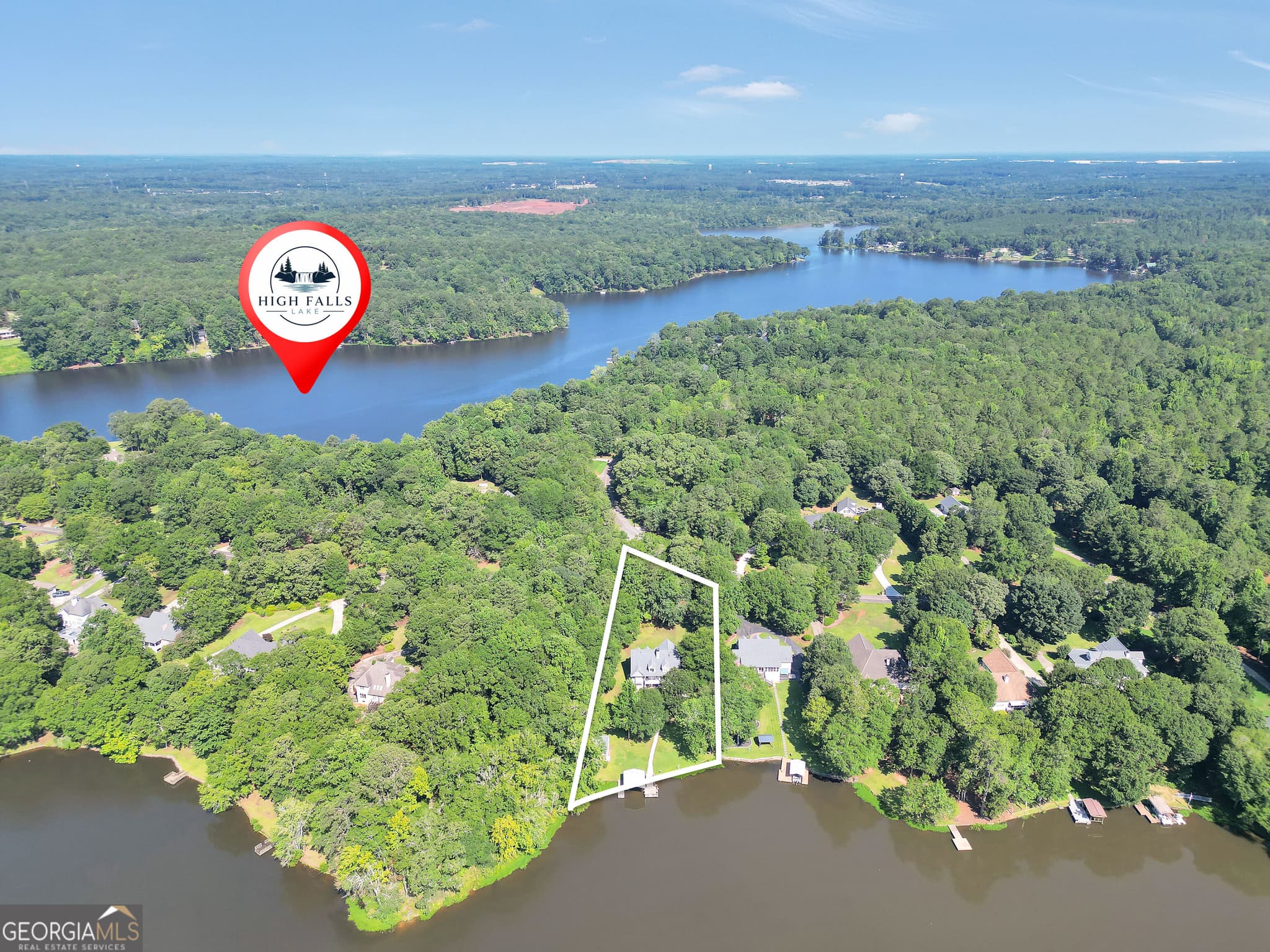 5 bedroom, 3.5 bathroom, 3,560 sq ft single family residence for sale at 561 Harbour Shores Drive, Jackson, GA 30233 — photo 10