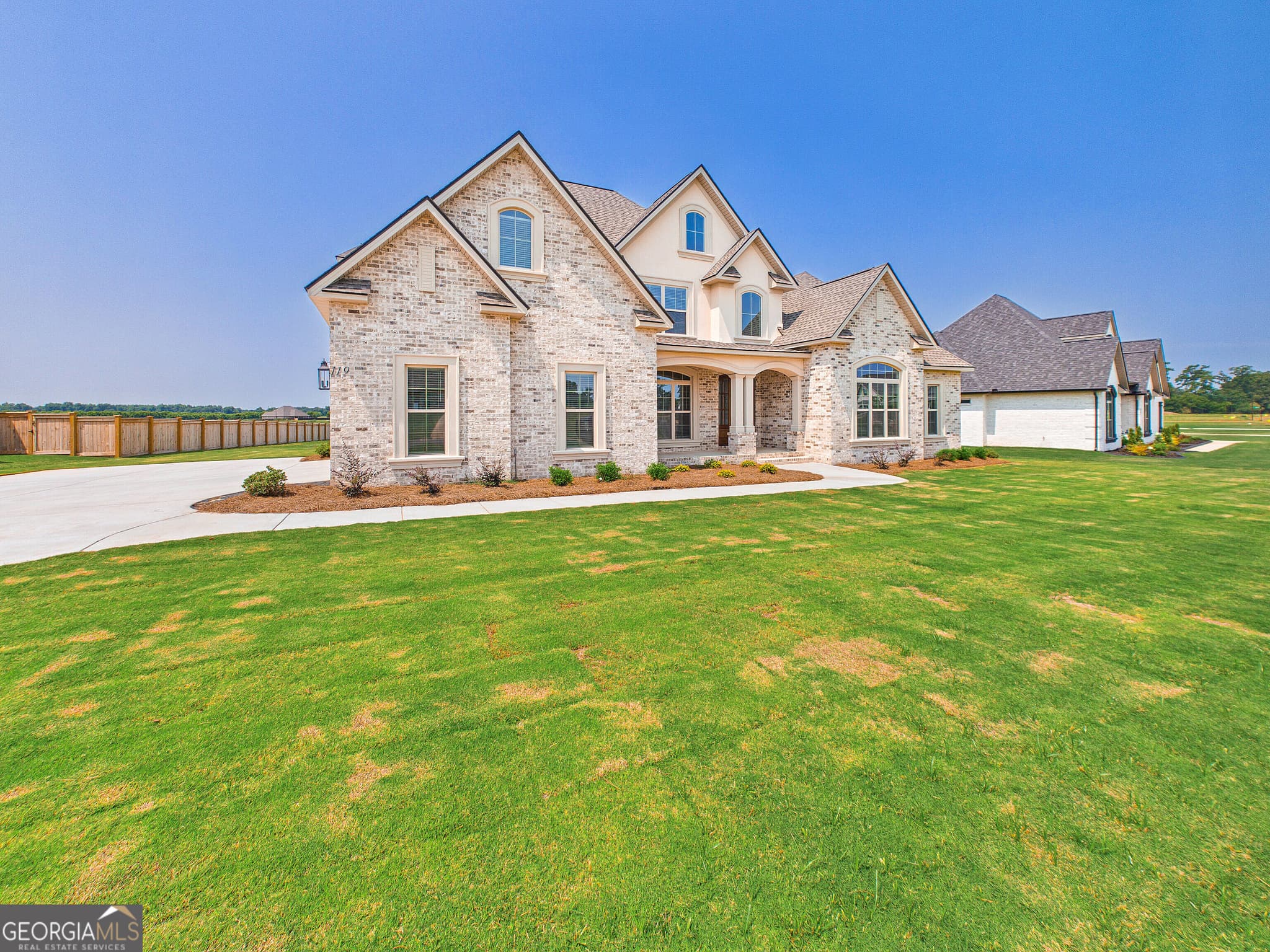 4 bedroom, 4 bathroom, 3,320 sq ft single family residence for sale at 119 Pridgen Pass, Perry, GA 31069 — photo 7