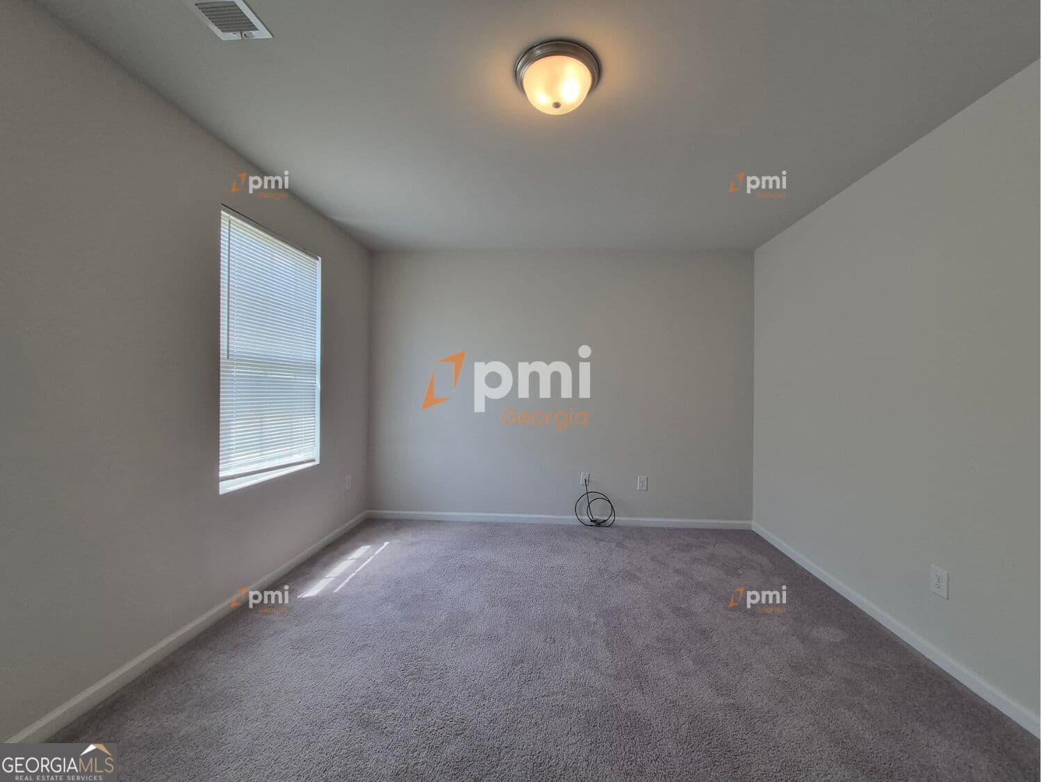 4 bedroom, 2.5 bathroom, 2,002 sq ft single family residence for rent at 160 Kinsale Drive, Macon, GA 31216 for $1,849 a month — photo 6