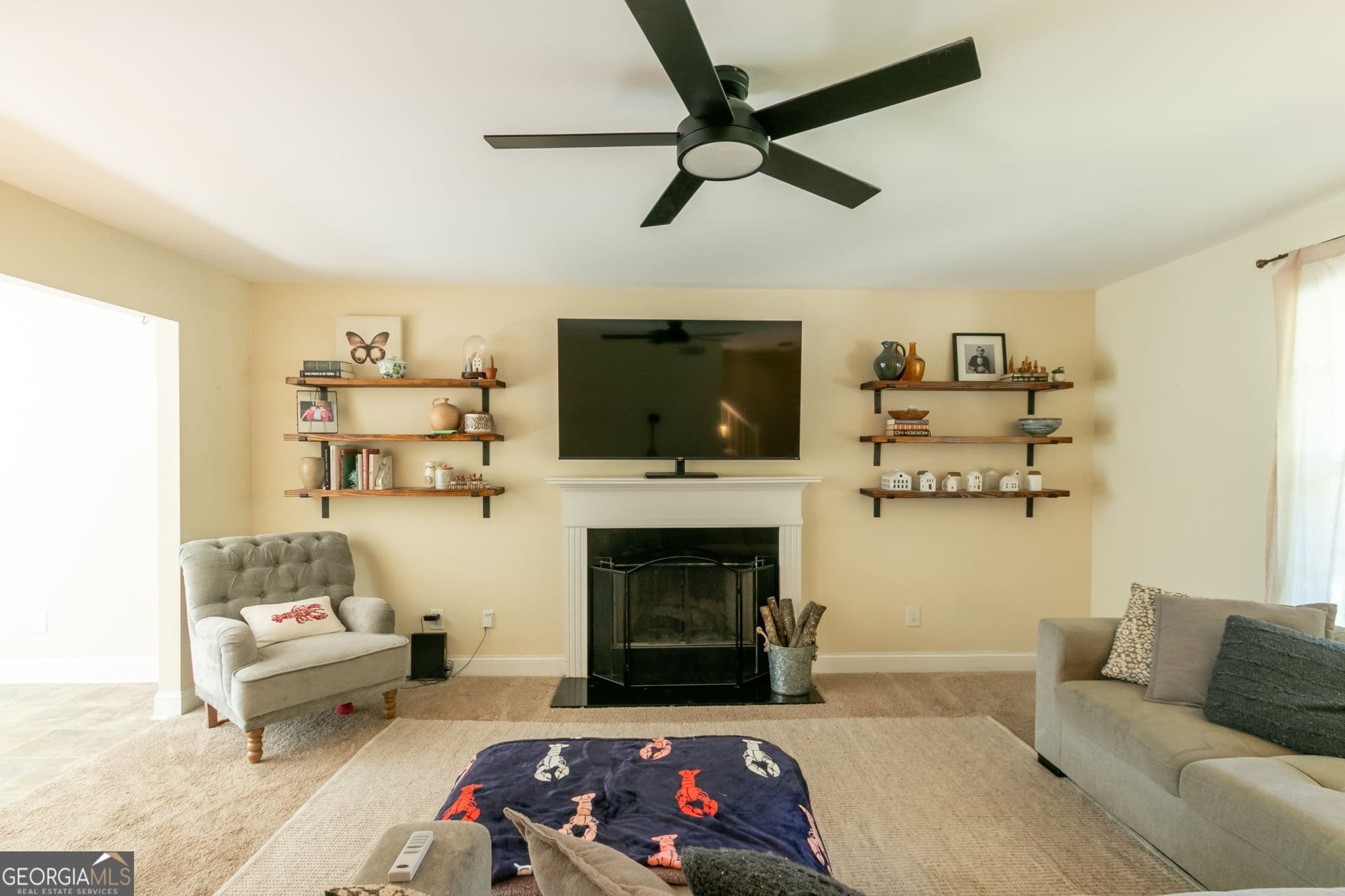 4 bedroom, 2.5 bathroom, 1,875 sq ft single family residence for sale at 8816 Shallow Creek Trail, Clermont, GA 30527 — photo 6