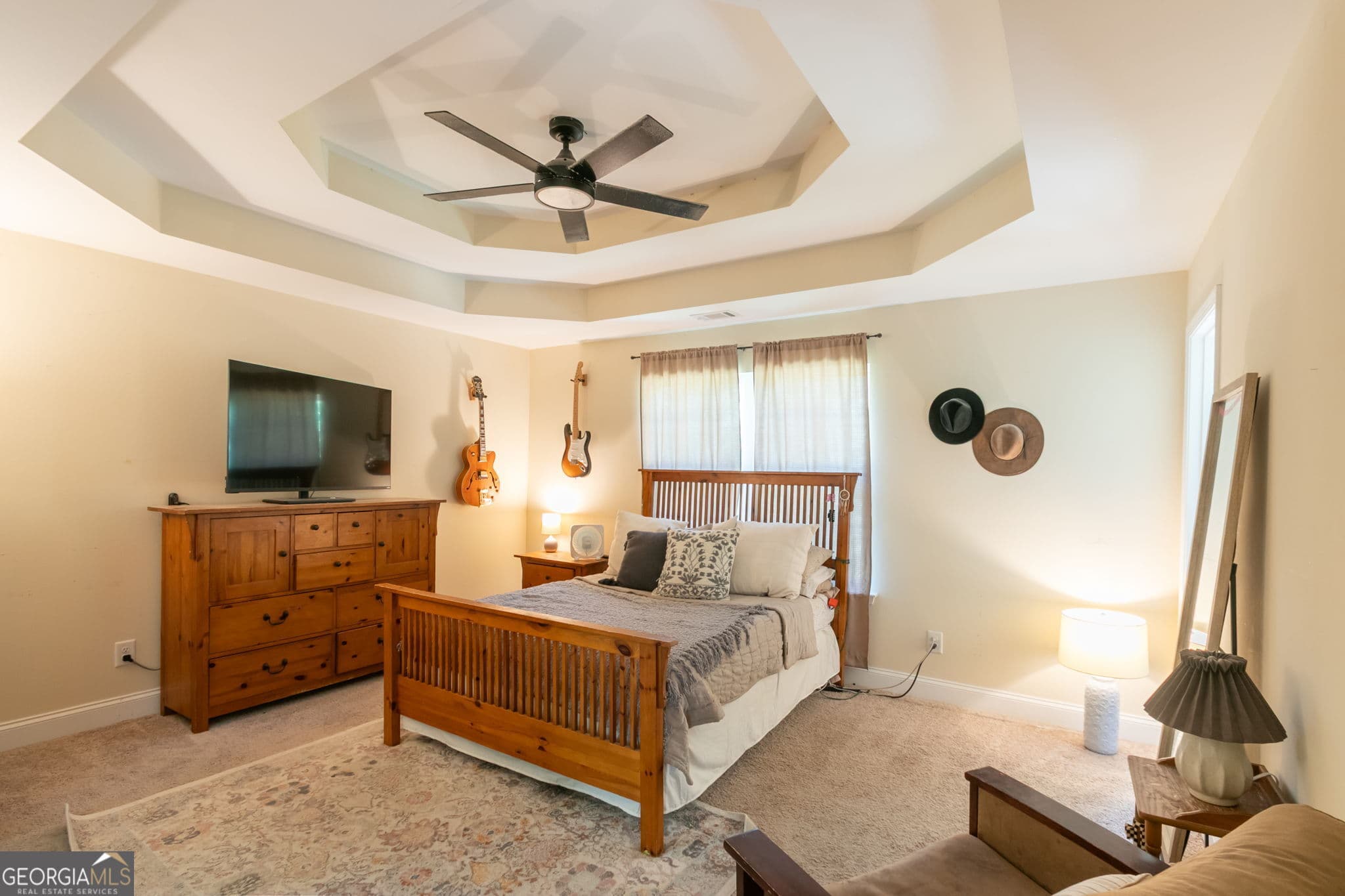 4 bedroom, 2.5 bathroom, 1,875 sq ft single family residence for sale at 8816 Shallow Creek Trail, Clermont, GA 30527 — photo 3