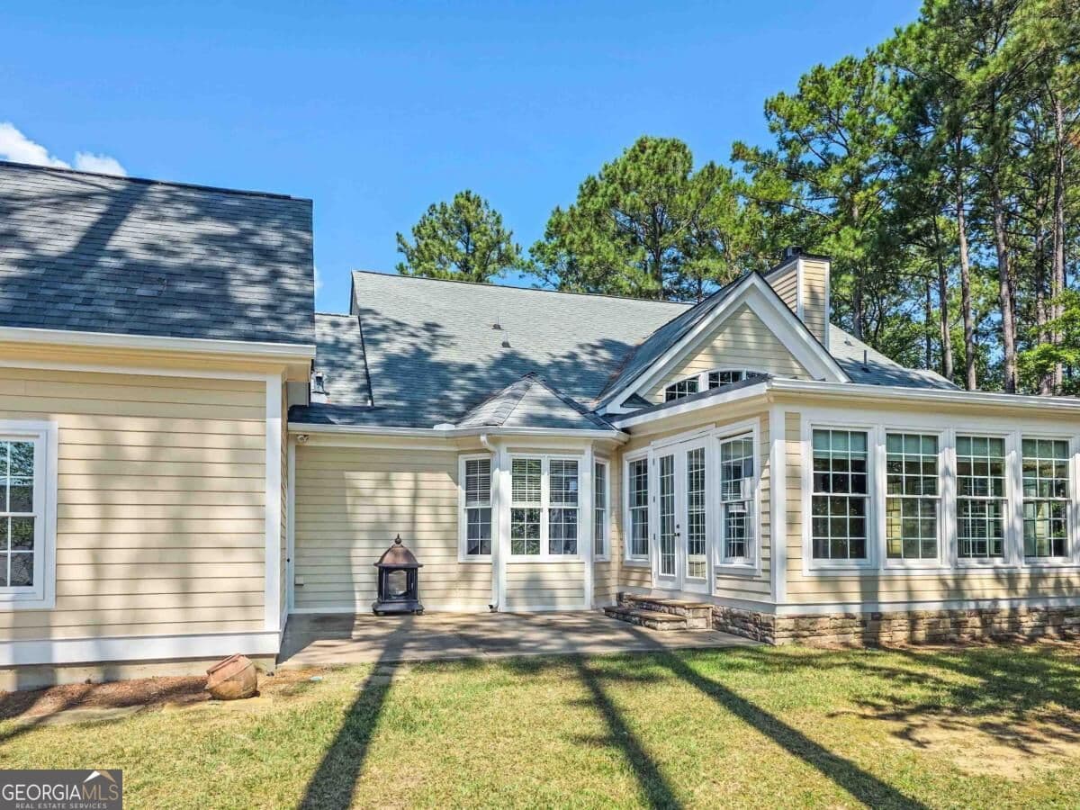 3 bedroom, 3.5 bathroom, 3,116 sq ft single family residence for sale at 2750 Club Drive, Greensboro, GA 30642 — photo 10