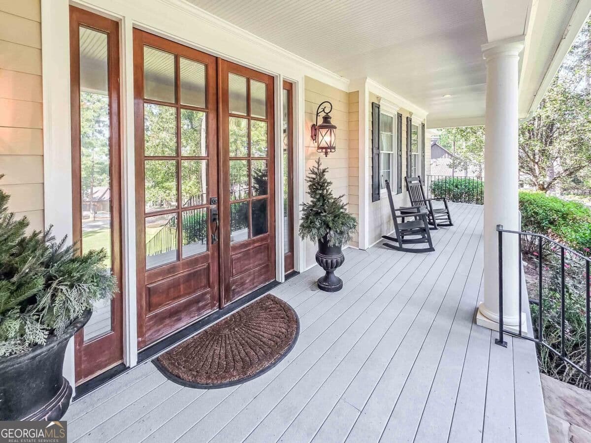 3 bedroom, 3.5 bathroom, 3,116 sq ft single family residence for sale at 2750 Club Drive, Greensboro, GA 30642 — photo 4