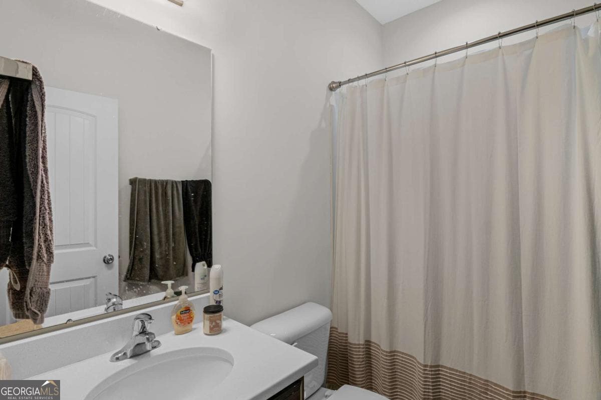 4 bedroom, 2 bathroom single family residence for sale at 505 Rutledge Drive, Hinesville, GA 31313 — photo 7