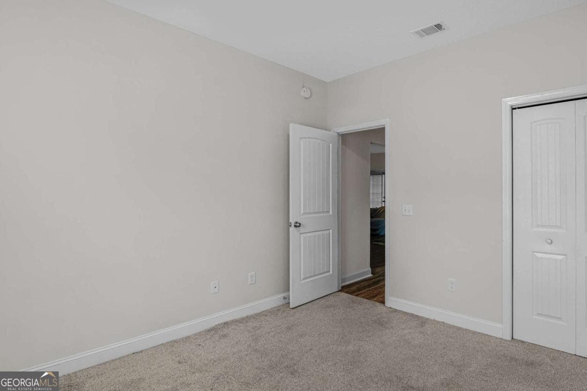 4 bedroom, 2 bathroom single family residence for sale at 505 Rutledge Drive, Hinesville, GA 31313 — photo 4