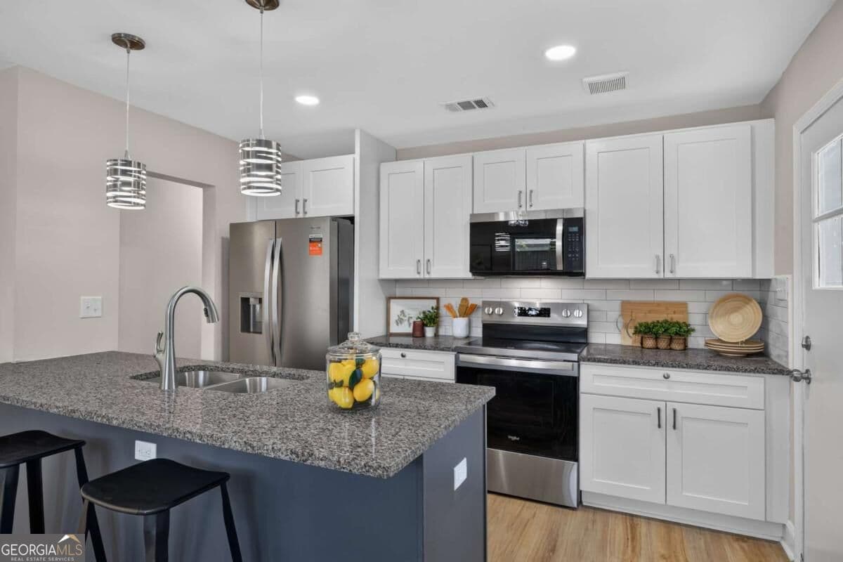 3 bedroom, 2 bathroom single family residence for sale at 2223 Armstrong Drive, Savannah, GA 31404 — photo 9