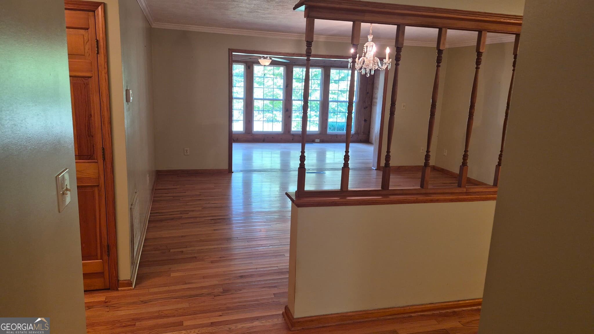 3 bedroom, 2 bathroom, 1,726 sq ft single family residence under contract at 217 McCartan Trail, Clarkesville, GA 30523 — photo 6