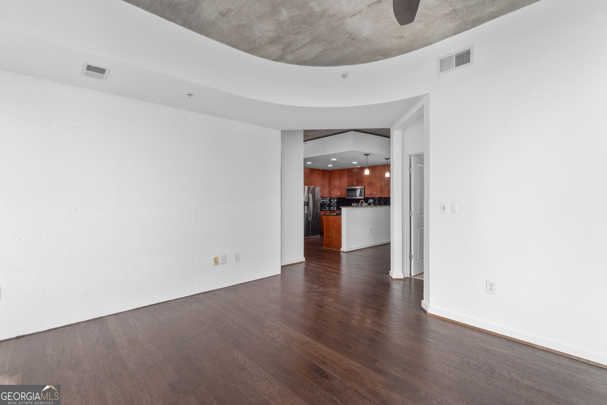 2 bedroom, 2 bathroom, 1,168 sq ft condominium for sale at 860 Peachtree Street 1201, Atlanta, GA 30308 — photo 10