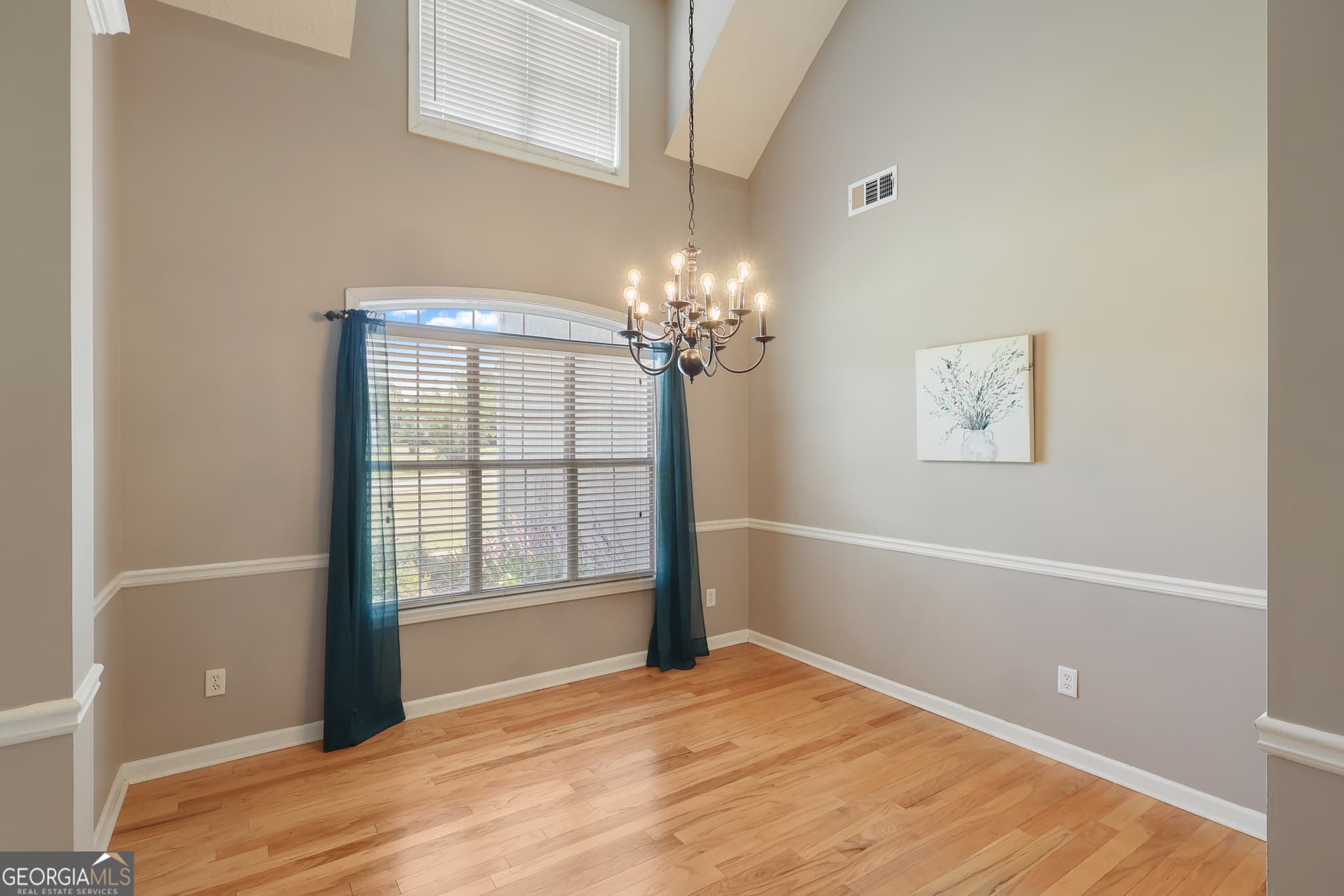 3 bedroom, 2 bathroom, 2,096 sq ft single family residence for sale at 200 Chatfield Way, Locust Grove, GA 30248 — photo 6
