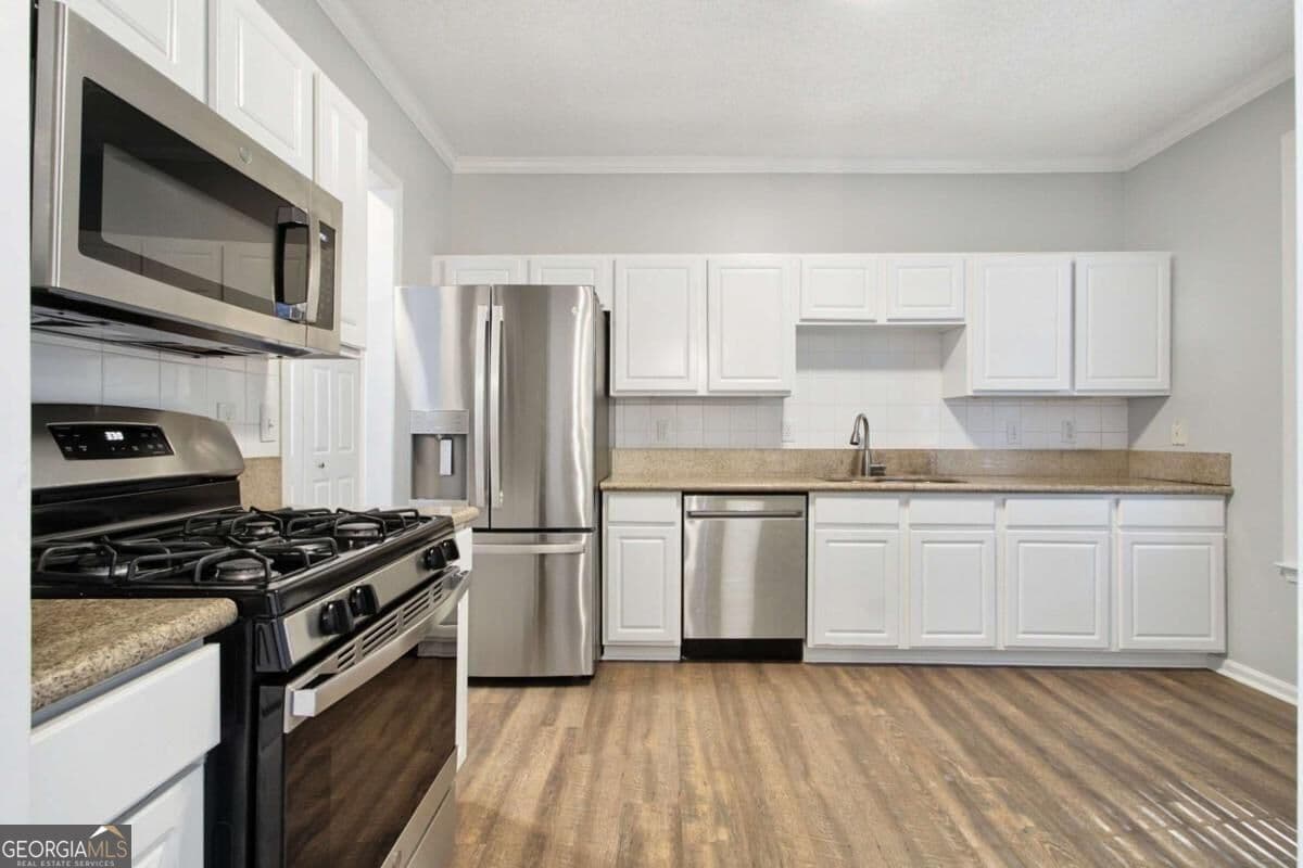 4 bedroom, 2.5 bathroom, 1,929 sq ft single family residence for sale at 1173 Rhyne, Smyrna, GA 30082 — photo 10
