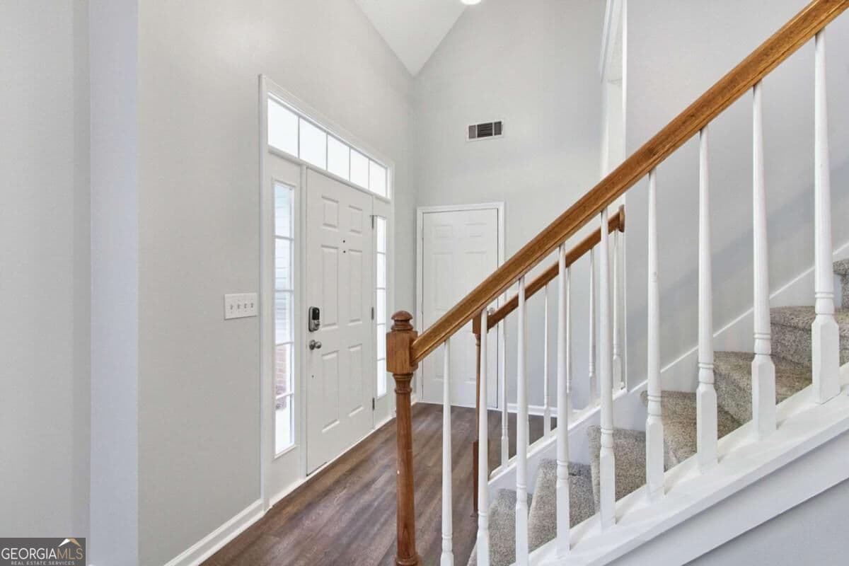 4 bedroom, 2.5 bathroom, 1,929 sq ft single family residence for sale at 1173 Rhyne, Smyrna, GA 30082 — photo 4