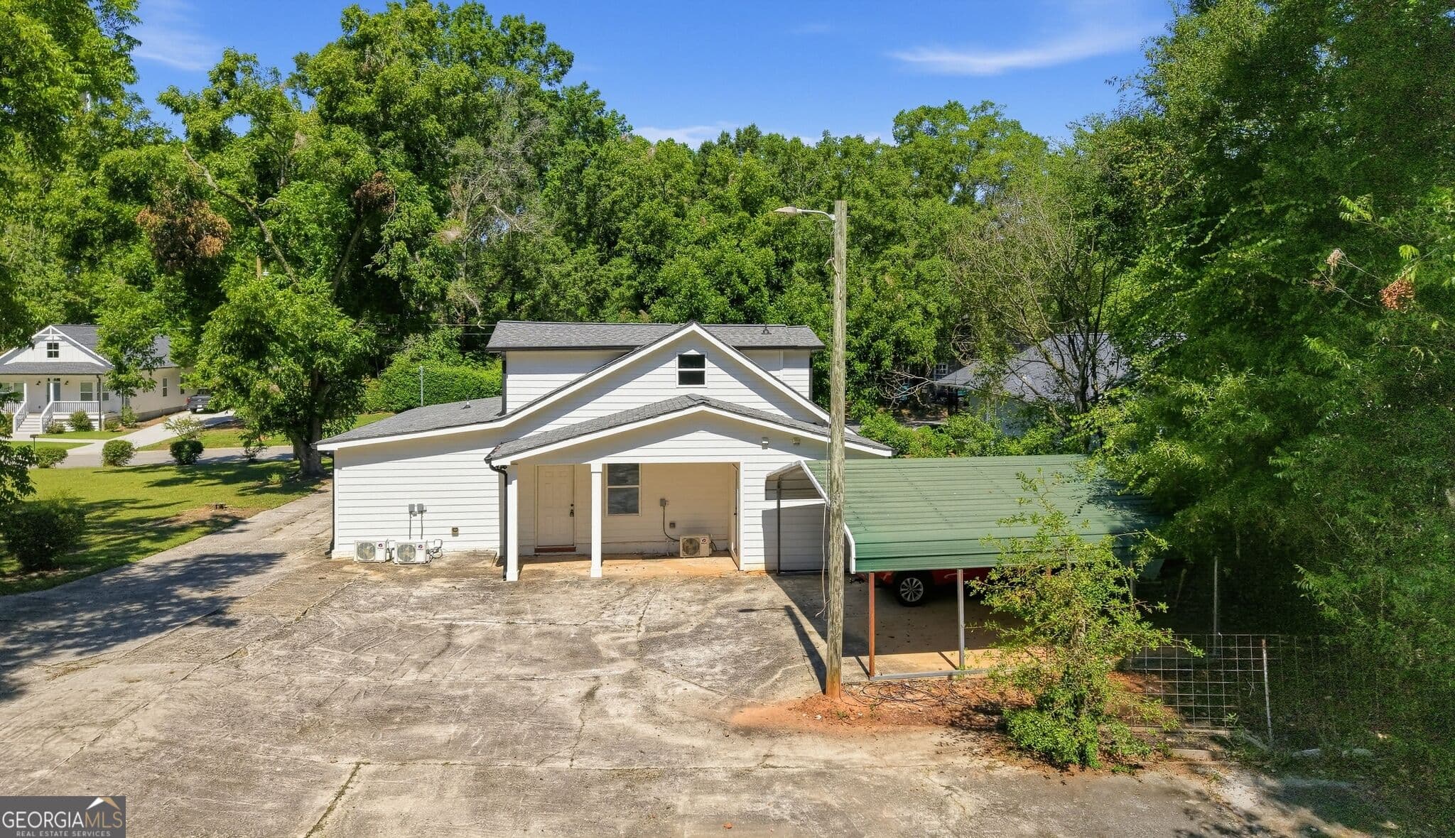 5 bedroom, 4 bathroom, 3,738 sq ft single family residence for sale at 134 E 5th Street, Monroe, GA 30655 — photo 7