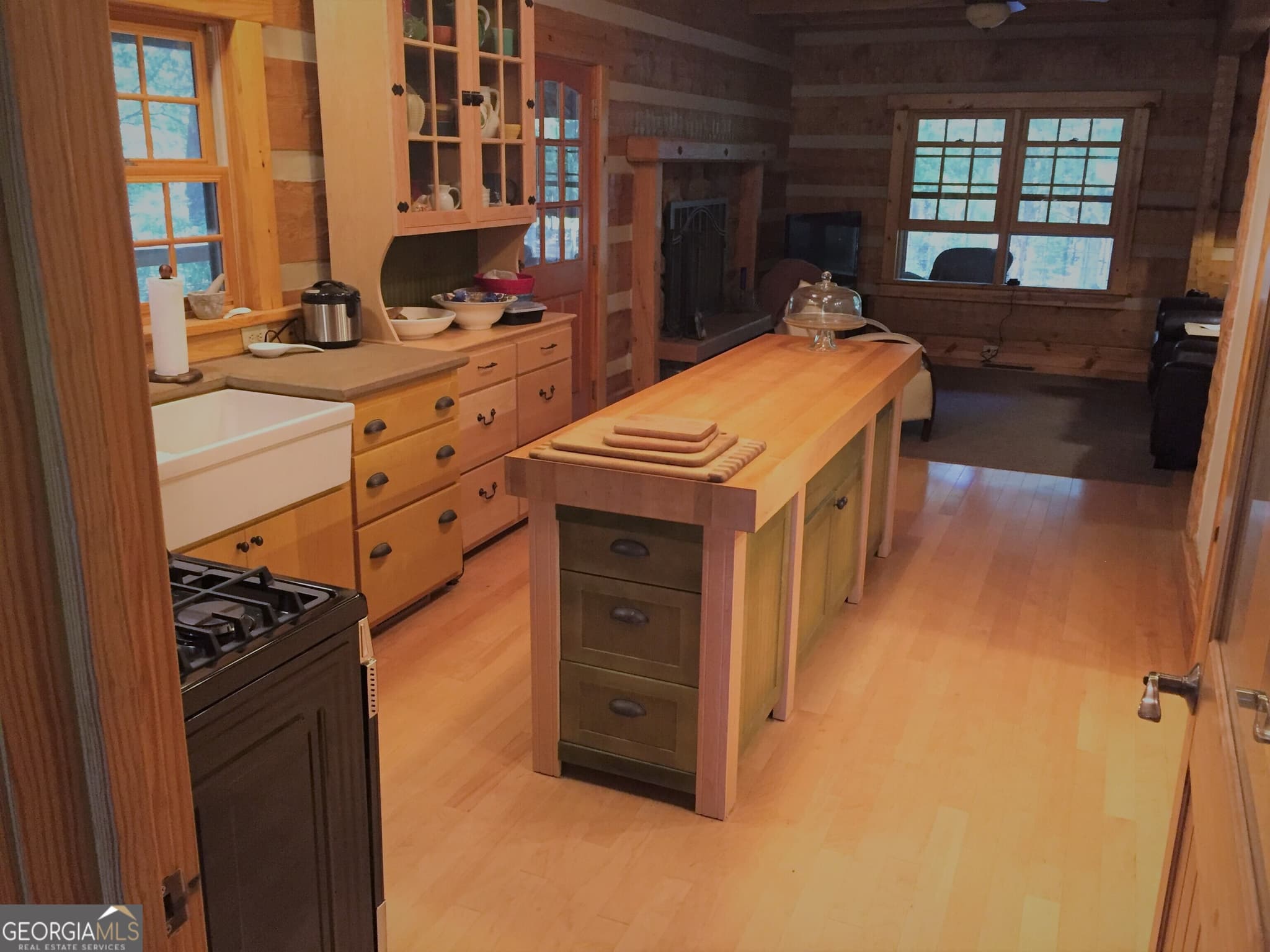 4 bedroom, 5.5 bathroom, 3,400 sq ft single family residence for sale at 429 Frank Kelley Road, Canon, GA 30520 — photo 8