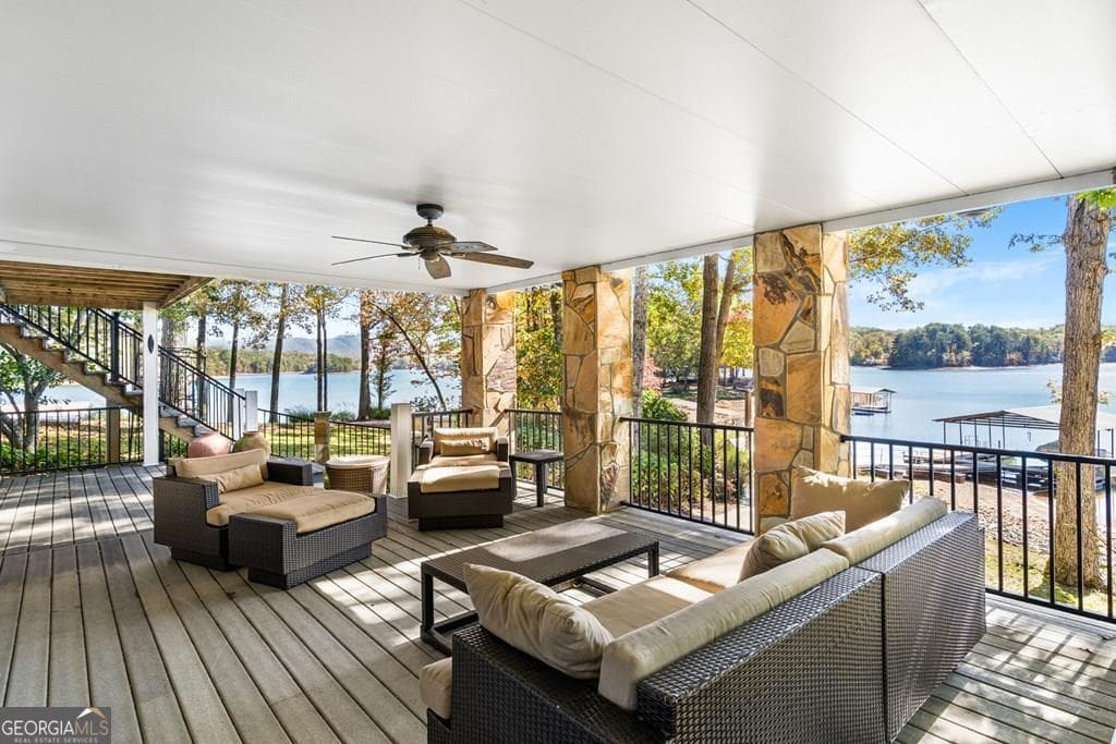 3 bedroom, 3.5 bathroom single family residence for sale at 1370 Heathers Cove Circle, Hiawassee, GA 30546 — photo 2