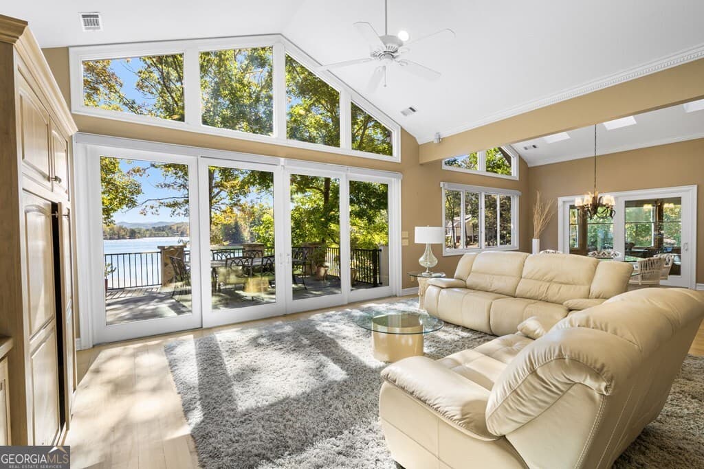 3 bedroom, 3.5 bathroom single family residence for sale at 1370 Heathers Cove Circle, Hiawassee, GA 30546 — photo 9