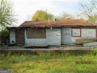 2 bedroom, 1 bathroom, 1,258 sq ft single family residence for sale at 411 Orange Street, Augusta, GA 30901 — photo 2