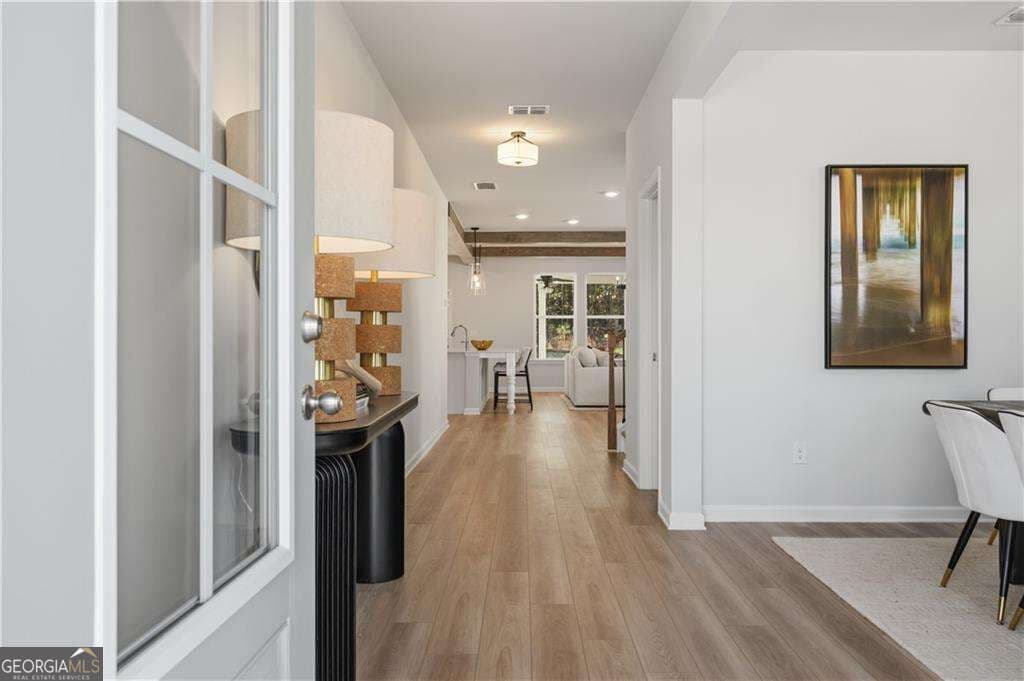 5 bedroom, 4.5 bathroom, 3,300 sq ft loft,single family residence for sale at 2855 Pechaver Court, Snellville, GA 30039 — photo 2