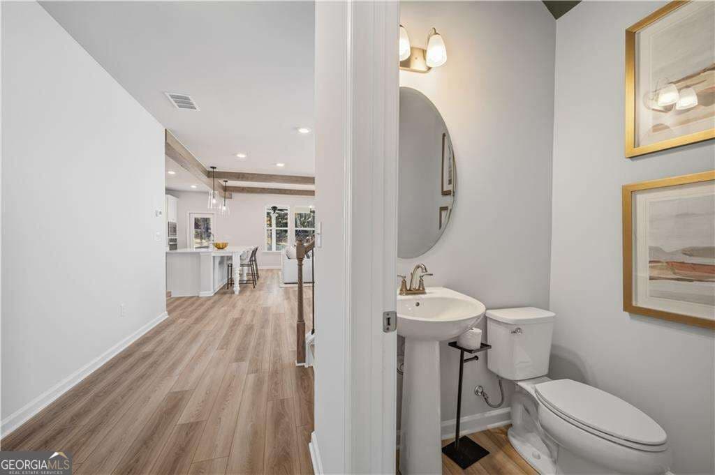 5 bedroom, 4.5 bathroom, 3,300 sq ft loft,single family residence for sale at 2855 Pechaver Court, Snellville, GA 30039 — photo 6