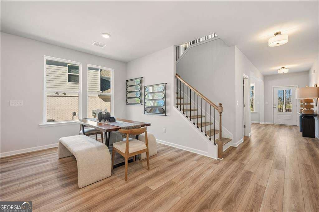 5 bedroom, 4.5 bathroom, 3,300 sq ft loft,single family residence for sale at 2855 Pechaver Court, Snellville, GA 30039 — photo 10