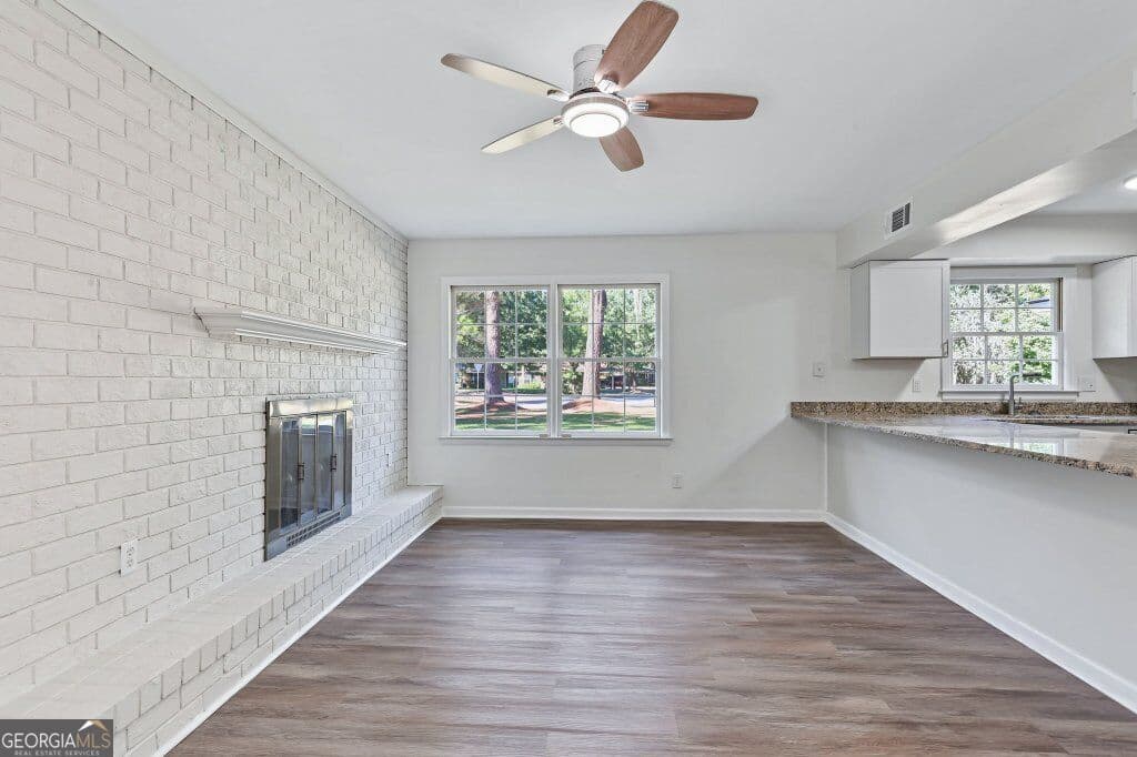 3 bedroom, 2 bathroom, 1,604 sq ft single family residence for sale at 607 Glenbrook Road, Savannah, GA 31419 — photo 7