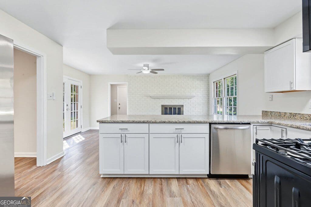 3 bedroom, 2 bathroom, 1,604 sq ft single family residence for sale at 607 Glenbrook Road, Savannah, GA 31419 — photo 9
