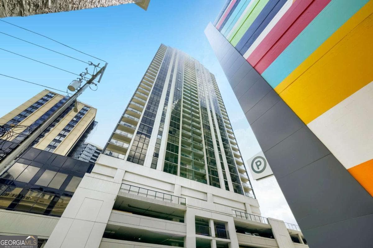 1 bedroom, 1 bathroom, 457 sq ft condominium for sale at 1280 W Peachtree Street 3414, Atlanta, GA 30309 — photo 2