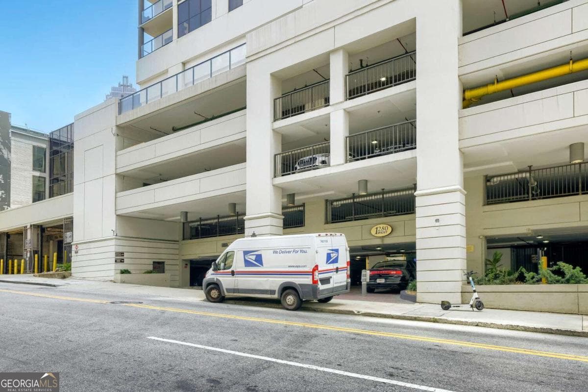 1 bedroom, 1 bathroom, 457 sq ft condominium for sale at 1280 W Peachtree Street 3414, Atlanta, GA 30309 — photo 4
