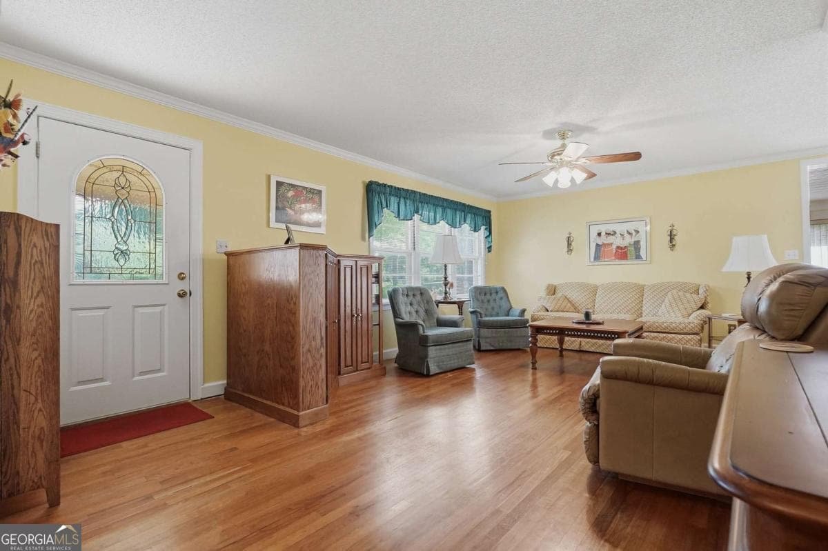 3 bedroom, 2 bathroom, 2,362 sq ft single family residence under contract at 116 Patton Avenue, Fitzgerald, GA 31750 — photo 5